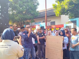 Terkait SPMB SMA Negeri 3 Kabupaten Tangerang, Warga Desa Kadu Jaya Gelar Aksi Demo