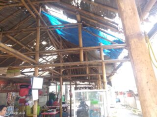 Saung Kuliner Laksa Tangerang Rusak Parah: Pedagang Minta Renovasi Pemkot untuk Selamatkan Ikon Warisan Budaya